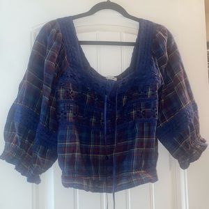 American Eagle AE puff sleeve blouse AEO